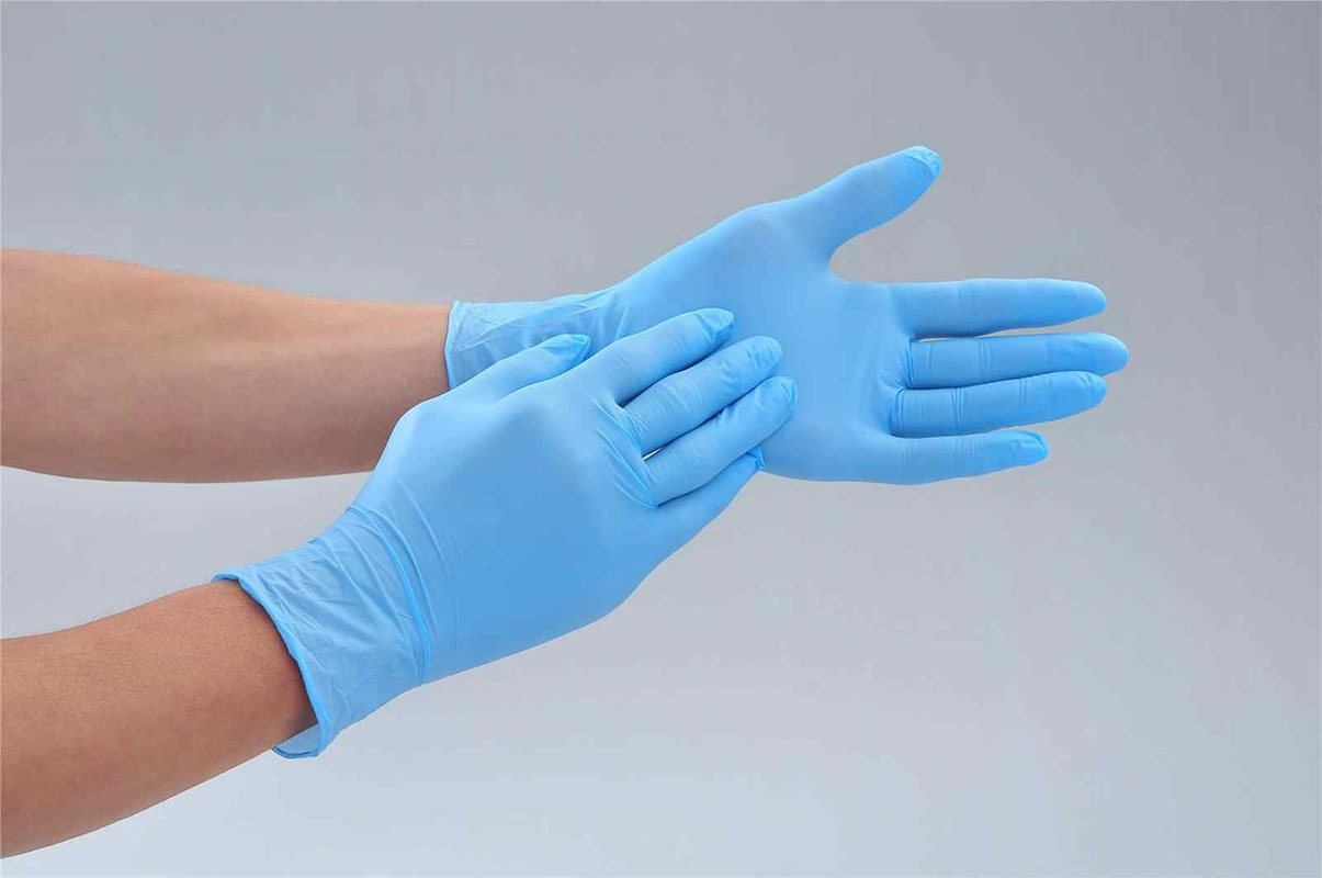 Cleanroom Gloves Market: Growing Focus on Maintaining Hygiene and Safety Drives Demand